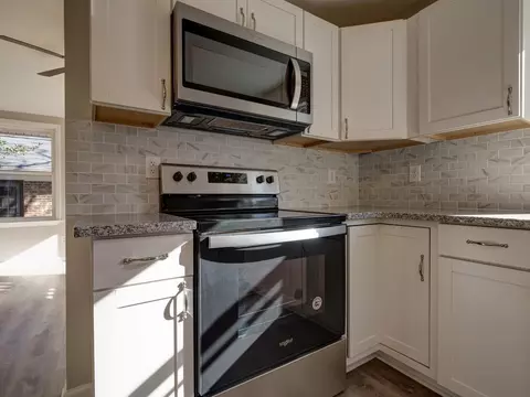 614 Troy St, Durham, NC 27703 photo 3
