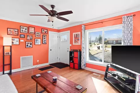 2103 Wintergreen Pl, Durham, NC 27707 photo 4