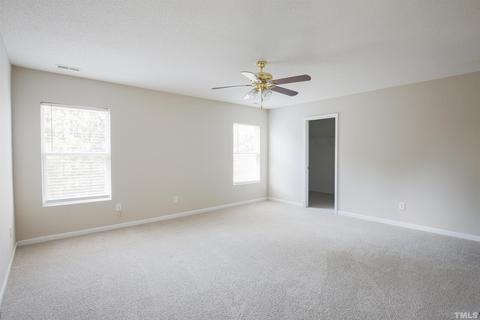 10 Redstone Ct, Durham, NC 27703 photo 8