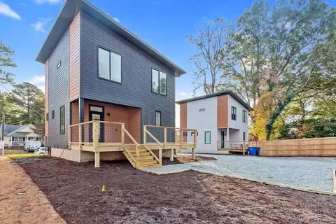 1409 Juniper St, Durham, NC 27703 photo 4