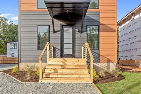 1409 Juniper St, Durham, NC 27703 photo 3