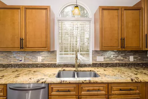 202 Clayton Rd, Durham, NC 27703 photo 10