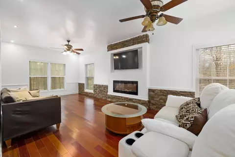 202 Clayton Rd, Durham, NC 27703 photo 18
