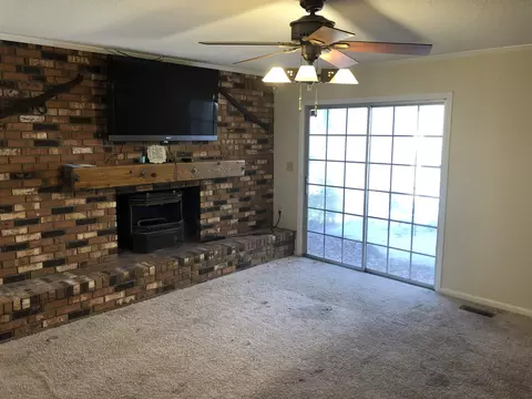 5905 Altrada Dr, Durham, NC 27712 photo 4