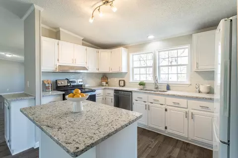 513 Currin Rd, Durham, NC 27703 photo 2
