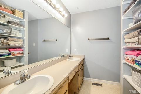 1017 Creek Front Ct, Willow Spring, NC 27592 photo 13