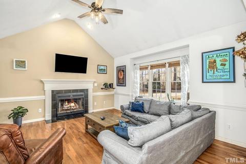 1017 Creek Front Ct, Willow Spring, NC 27592 photo 6