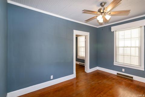 402 S 13th St, Erwin, NC 28339 photo 21