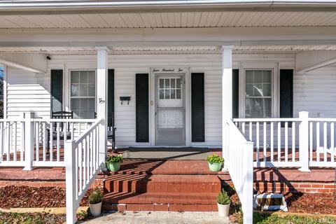 402 S 13th St, Erwin, NC 28339 photo 2
