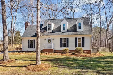 5216 Hallmark Rd, Durham, NC 27712 photo 1