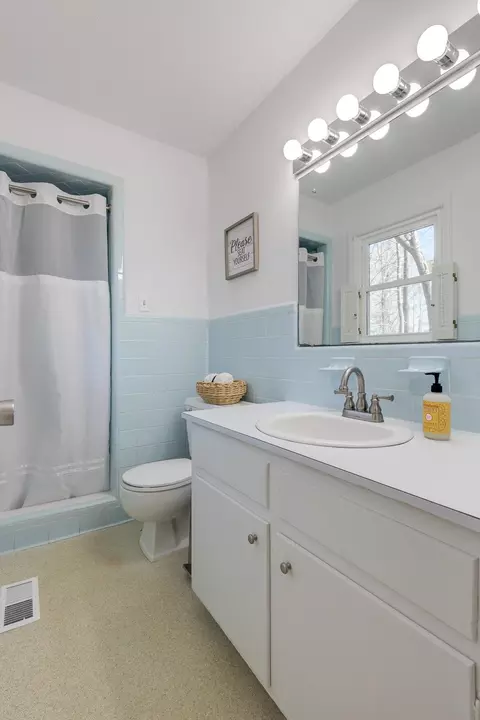 2925 Beechgrove Dr, Durham, NC 27705 photo 15