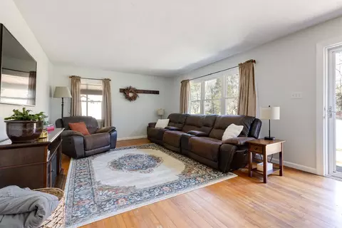2925 Beechgrove Dr, Durham, NC 27705 photo 4
