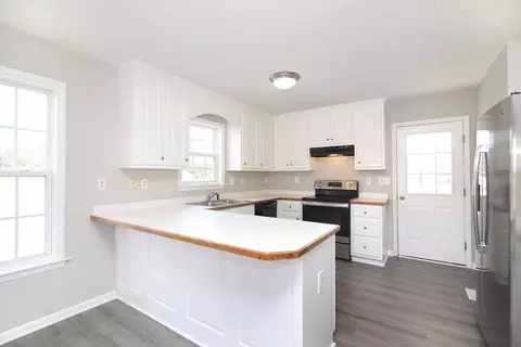 105 Forest Ridge Dr, Willow Spring, NC 27592 photo 2