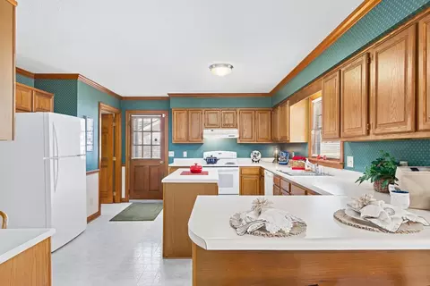 111 E Dynasty Dr, Cary, NC 27513 photo 11