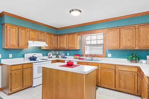 111 E Dynasty Dr, Cary, NC 27513 photo 12