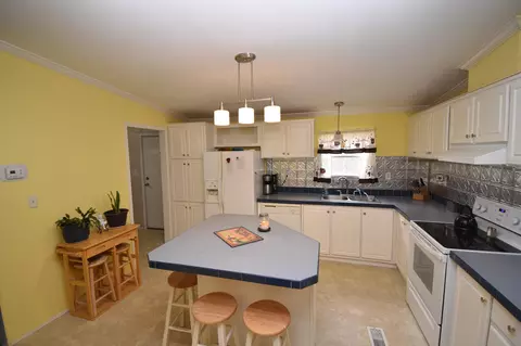 8484 Creek Rd, Willow Springs, NC 27592 photo 8