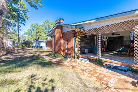 401 Pine, Smithfield, NC 27577 photo 3