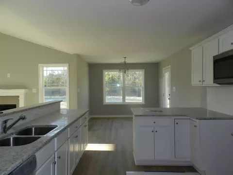 76 Kickoff Cir, Benson, NC 27504 photo 6