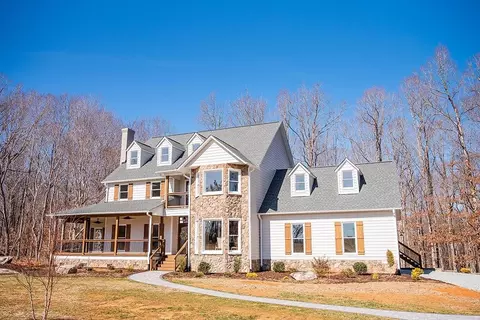 433 Noah Davis Rd, Roxboro, NC 27574 photo 6