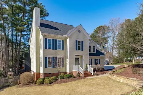513 Windcrest Dr, Apex, NC 27502 photo 1