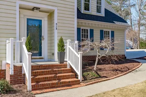513 Windcrest Dr, Apex, NC 27502 photo 3