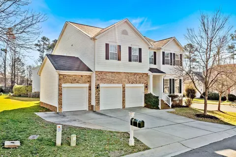 2 Claire Ct, Durham, NC 27713 photo 2