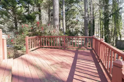 106 Baldwin Cir, Garner, NC 27529 photo 9