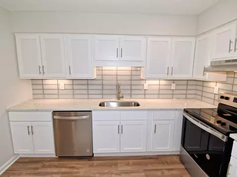 2602 Dearborn Dr, Durham, NC 27704 photo 6