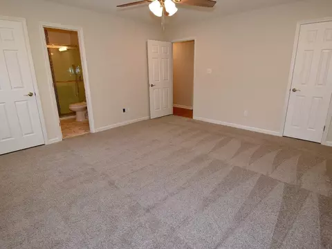 2602 Dearborn Dr, Durham, NC 27704 photo 8