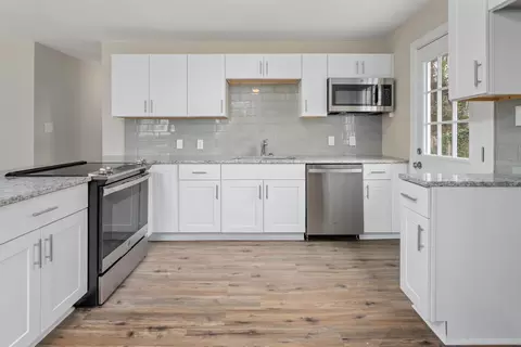 2346 Taylor St, Durham, NC 27703 photo 6