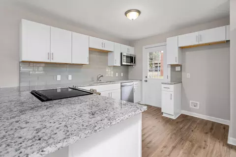 2346 Taylor St, Durham, NC 27703 photo 7