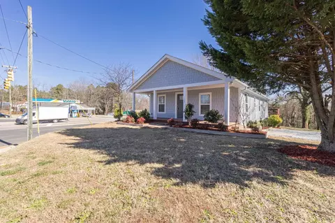 728 N Hardee St, Durham, NC 27703 photo 3