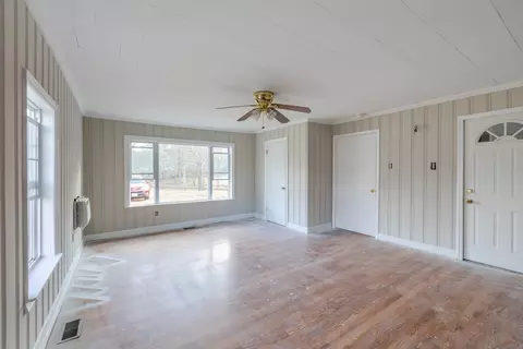 2001 Brooks Rd, Durham, NC 27703 photo 12