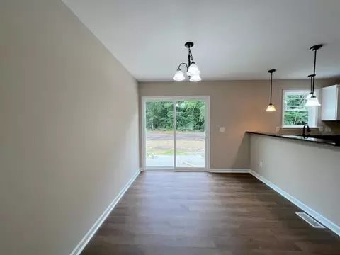 690 Bear Rd, Benson, NC 27504 photo 7