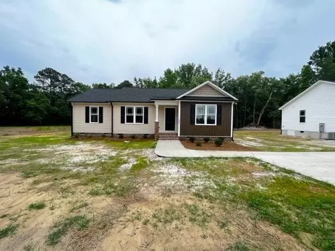 690 Bear Rd, Benson, NC 27504 photo 1