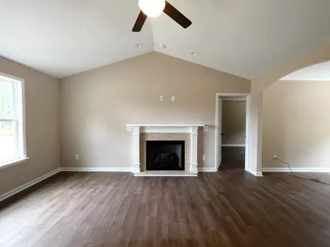 690 Bear Rd, Benson, NC 27504 photo 5
