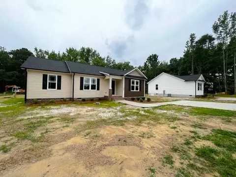 690 Bear Rd, Benson, NC 27504 photo 2