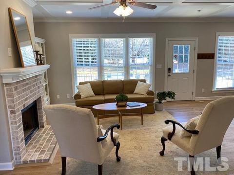 204 Summers Walk Cir, Garner, NC 27529 photo 4