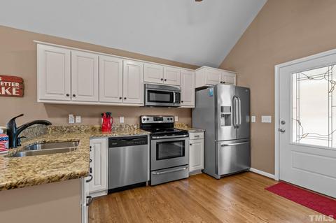 236 Robin Rd, Semora, NC 27343 photo 4