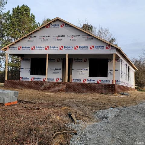 202 W N St, Erwin, NC 28339 photo 2
