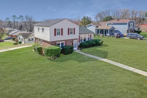 132 Omega Rd, Durham, NC 27712 photo 2