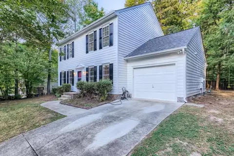 3115 Trinness Dr, Durham, NC 27707 photo 2