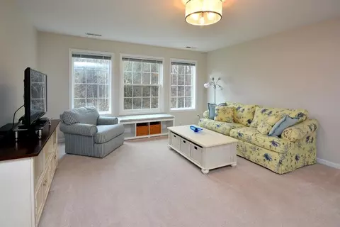 4505 Paces Ferry Dr, Durham, NC 27712 photo 9