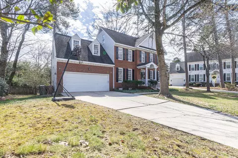 229 Custer Trl, Cary, NC 27513 photo 3