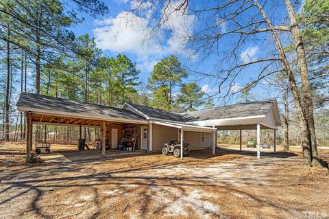 149 Huckleberry Ln, Erwin, NC 28339 photo 29