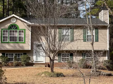 5919 Hadrian Dr, Durham, NC 27703 photo 2