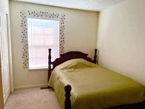 5919 Hadrian Dr, Durham, NC 27703 photo 5
