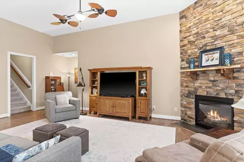621 Powers Ferry Rd, Cary, NC 27519 photo 8