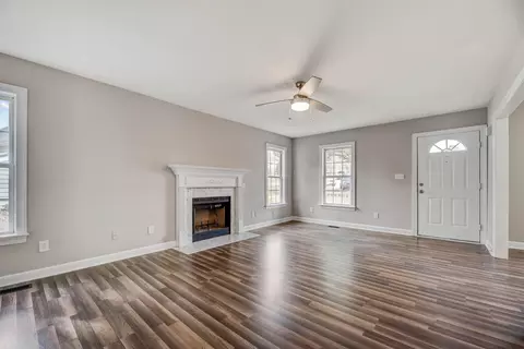 704 Comphrey Ct, Wake Forest, NC 27587 photo 6