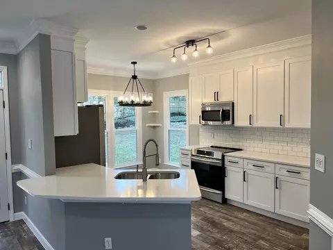 20 Bridgeport Dr, Durham, NC 27713 photo 13